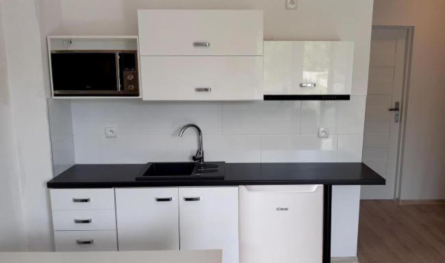 Apartamenty Sloneczne Tarasy Мжежино Екстер'єр фото